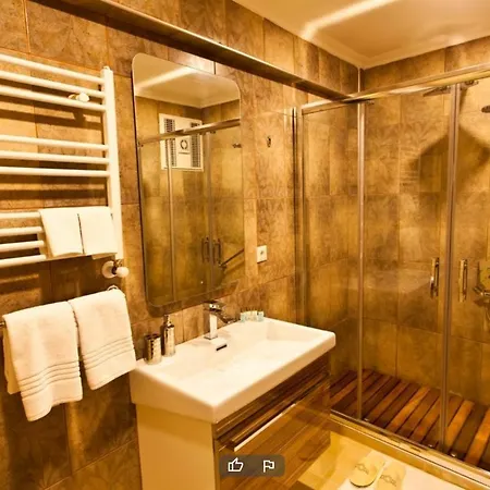 Evoda Apartment *